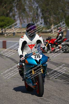 media/Jul-23-2023-TrackDaz (Sun) [[5bdcf0335d]]/Group A/Grid/